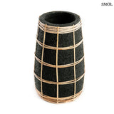 Vase – schwarze Terrakotta, mit Rattan, S | CUTIE