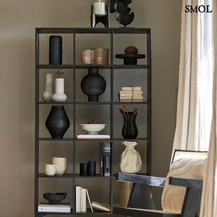 smol.hu -ZAHRA, fekete, fém váza, 25 cm. - polcon, száraz virággal