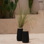 Váza - raffiával, fekete, terrakotta, 22 cm | SNEAKY - SMOL