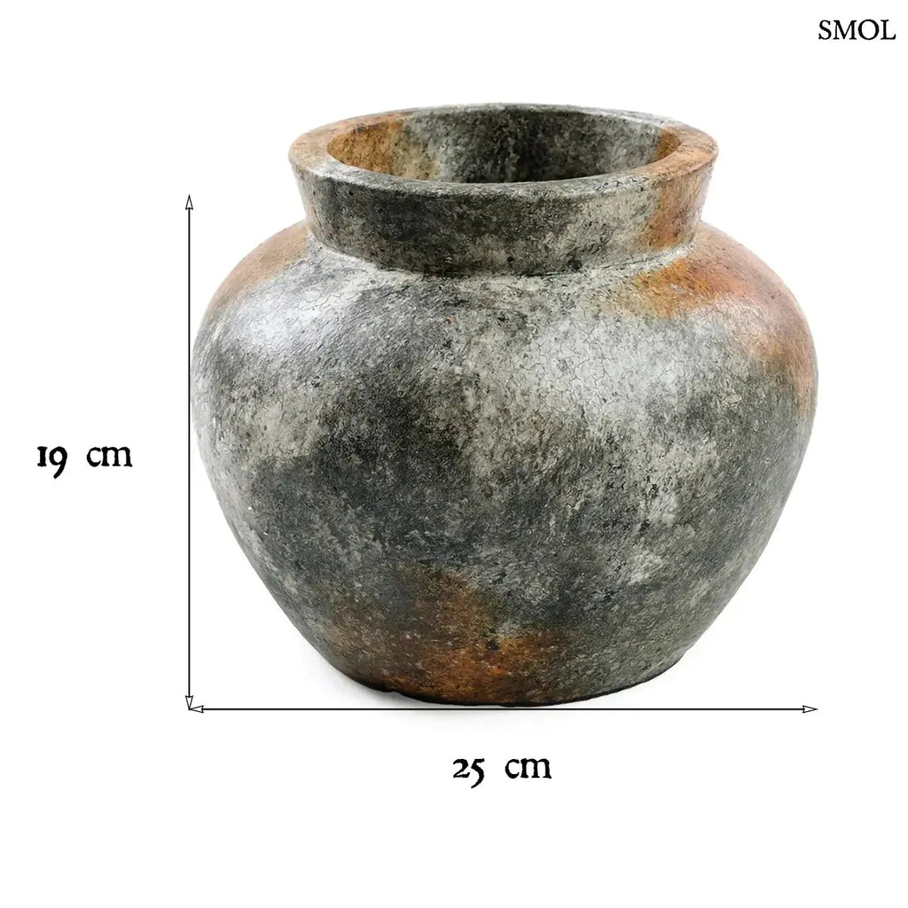 Antikolt szürke rusztikus terrakotta váza indonéz kézműves textúrával, méretekkel
