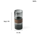 Sötétszürke textúrált üveg váza, barna fa berakással, méretekkel