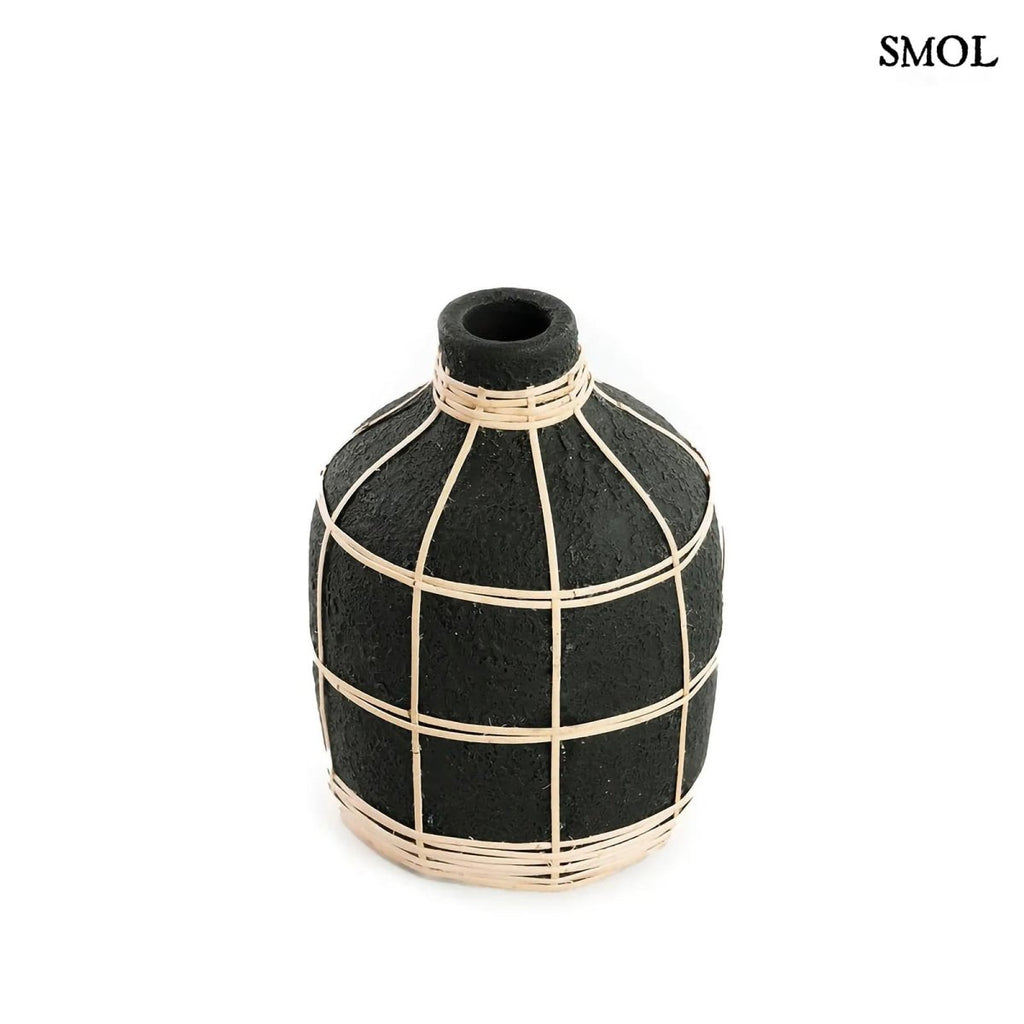 Váza - terrakotta, fekete, rattannal, 19 cm | WES - SMOL