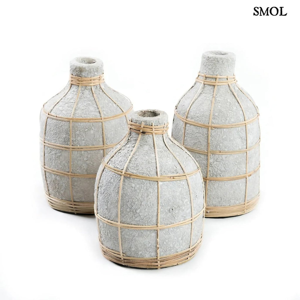 Váza - terrakotta, szürke, rattannal, 24 cm | WILLOW - SMOL
