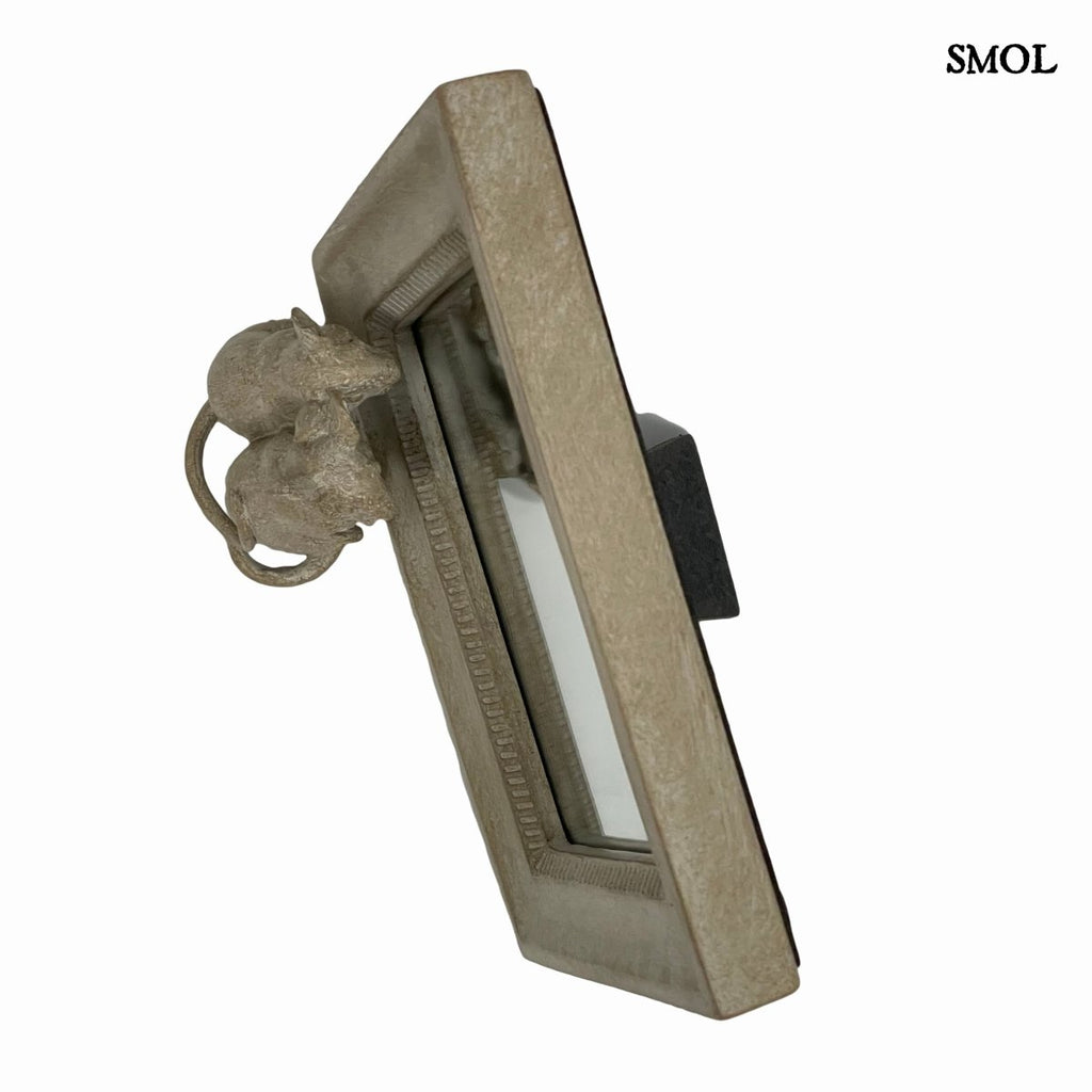 LILITH, asztali tükör egerekkel felülről