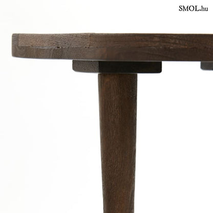 smol.hu - mabe fa asztalka oldalról nagyítva