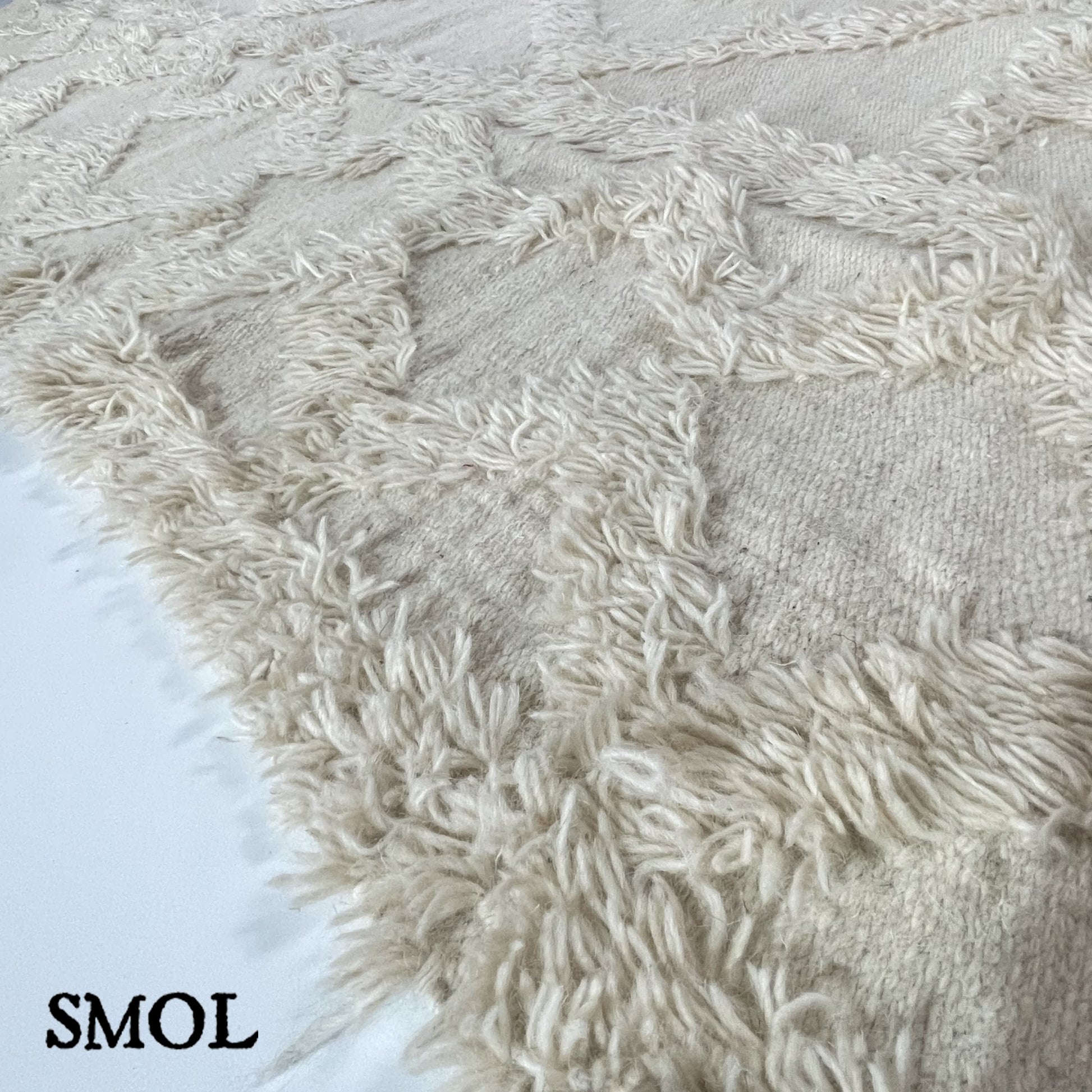 smol.hu - marfil, gyapjú szőnyeg, 150x200 cm textúra nagyítva